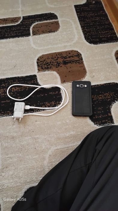 Телефон самсунг сатылады