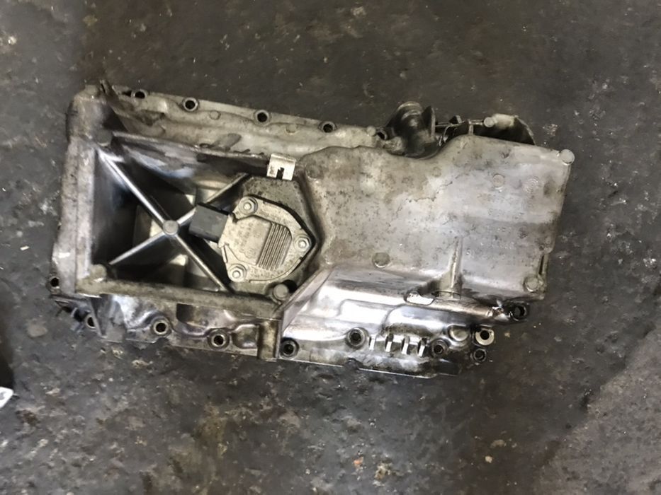 Baie ulei bmw X3 e83 2.0d 177cp n47