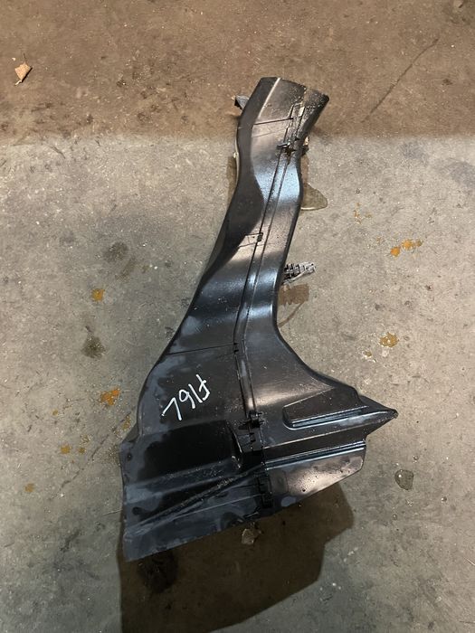 Ляв въздуховод БМВ Ф16, М пакет (vazduhovod f16 m sport)