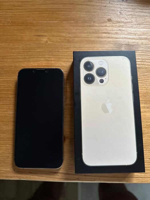 Айфон 13 pro продам