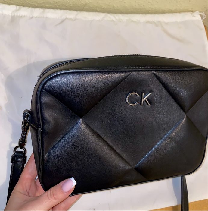 Оригинална чанта Calvin Klein