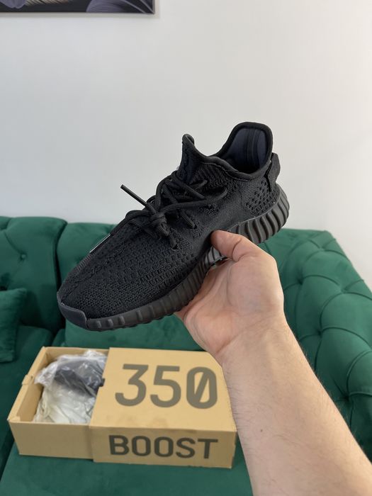 Adidasi Yeezy calitate Premium