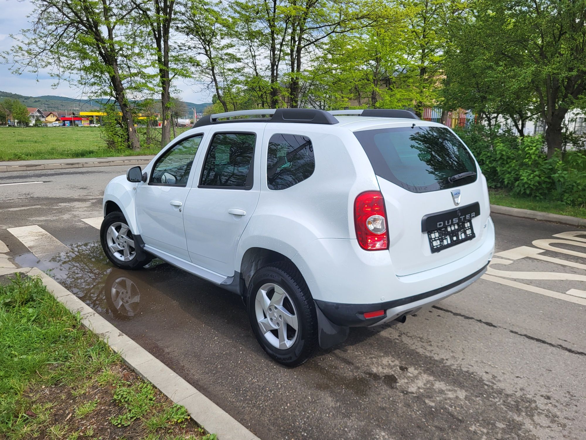 Dacia Duster Laureate 1.5 Dci fab 2011!!