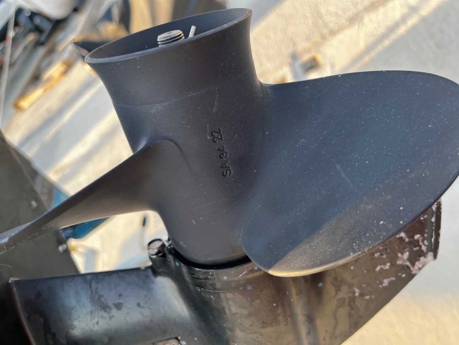 Двигател за лодка Suzuki Four Stroke 20