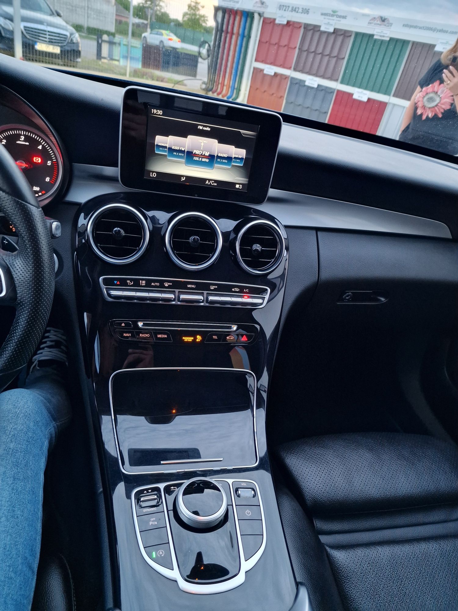 Mercedes-Benz C180D