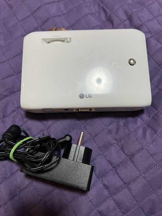 Videoproiector LG Ph550G