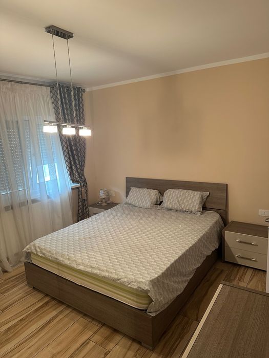 Închiriez Apartament cu 2 camere |Rendezvous - frații golești