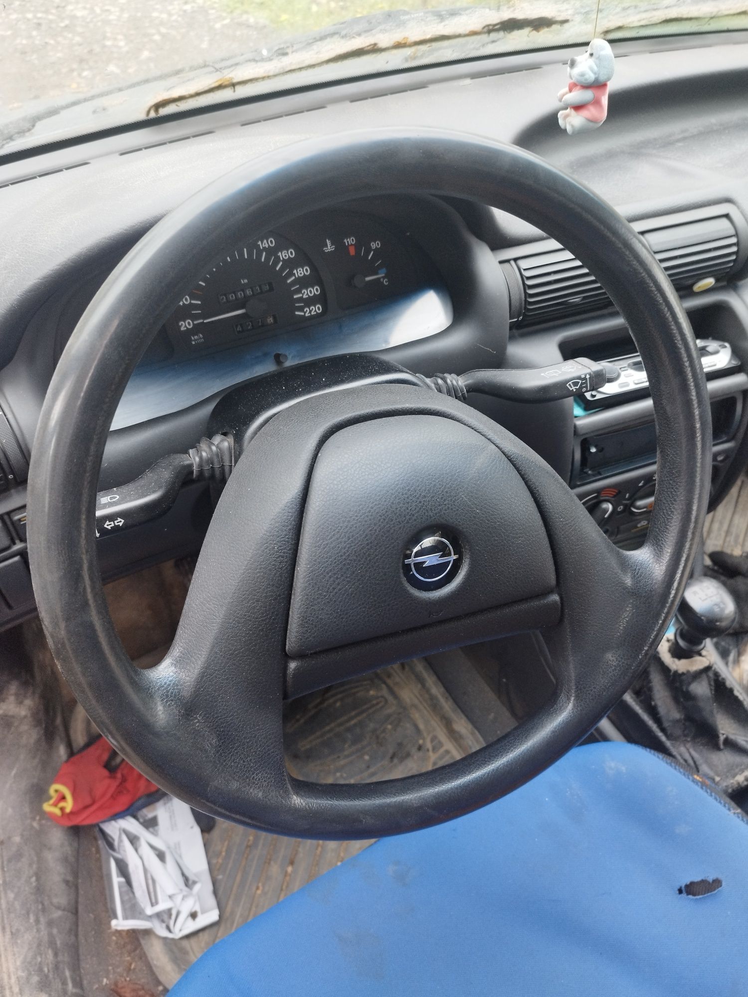 Vând Opel Astra f 1,6 benzina.