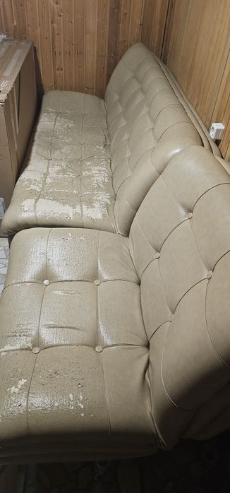 2 кресла и диван