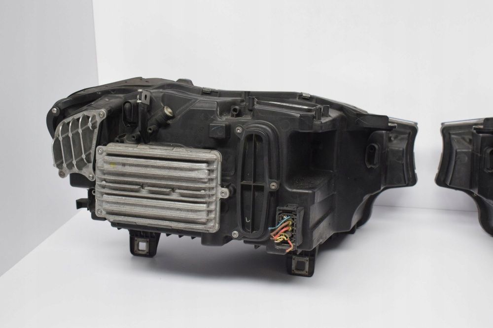 Bmw F25 F26 far full led far stanga far dreapta faruri