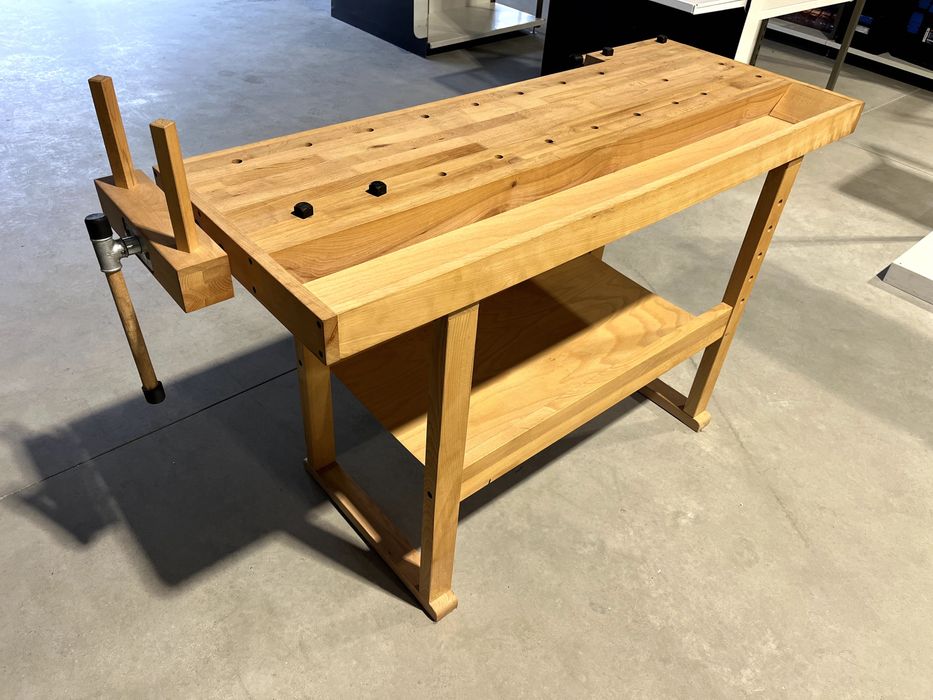 Banc de lucru pentru tâmplărie