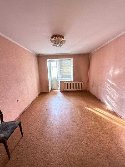 Продам 3 комнатную квартиру новой планировки район Байтерек