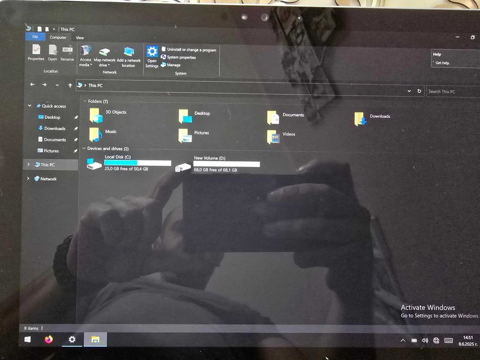 Microsoft Surface 4 pro i5 6th/4GB  RAM 128 GB SSD