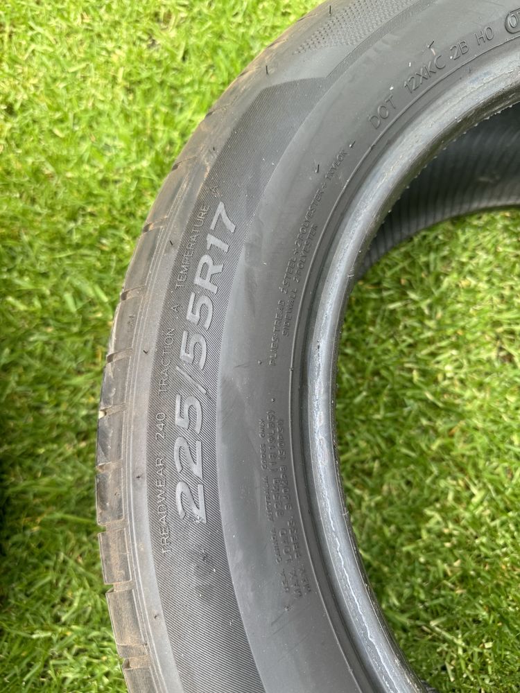 225/55/17 Hankook 2 бр.