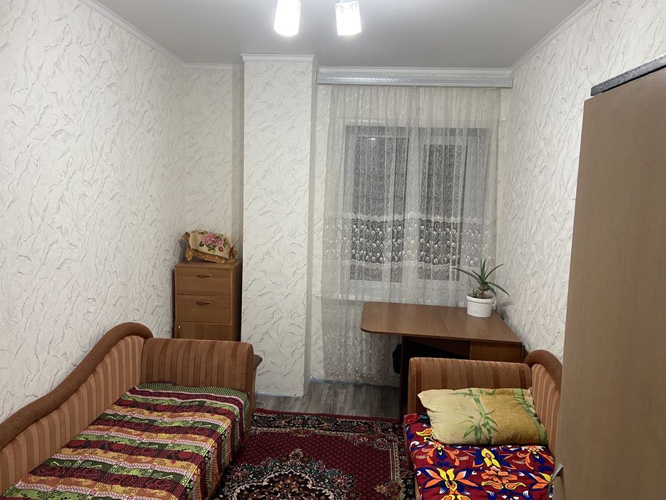 Подселение к активной бабушке