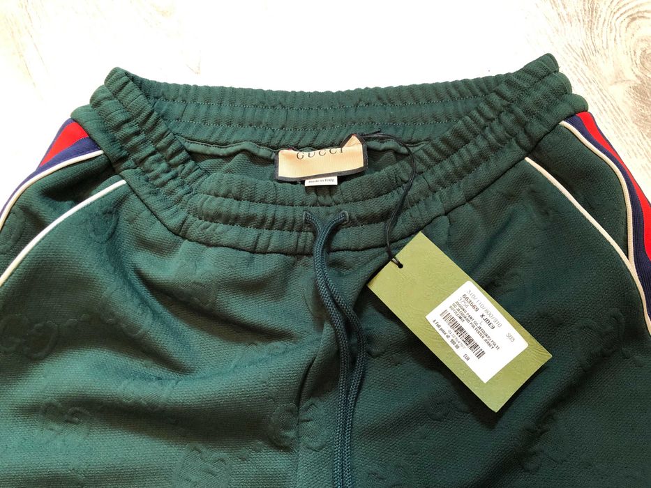 Gucci pantaloni trening L-XL, autenticI, retail price 980 euro