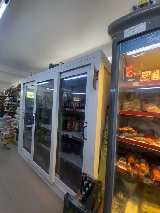 Vitrina frigorifica bauturi cu agregat exterior(OFERTA 16.07.2025)