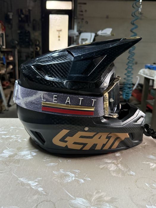 Vand casca Leatt 9.5
