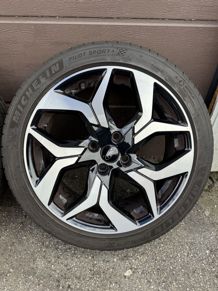 Roți originale Ford - 215/45 ZR18