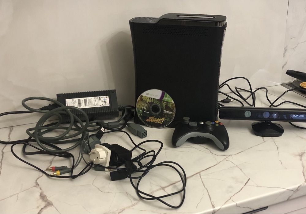 Xbox 360 с кинектом