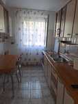 Închiriez apartament două camere precista