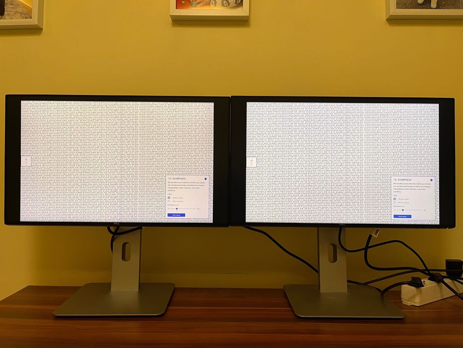 2 бр монитори Dell U2417H