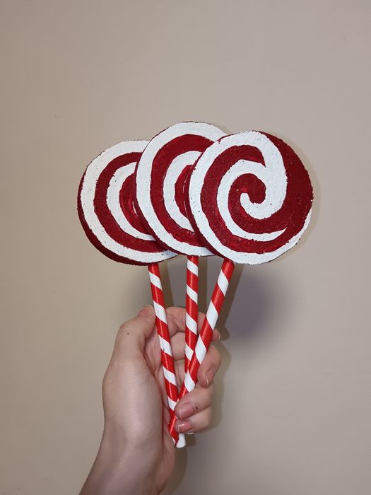 Acadele pentru decorul de Crăciun