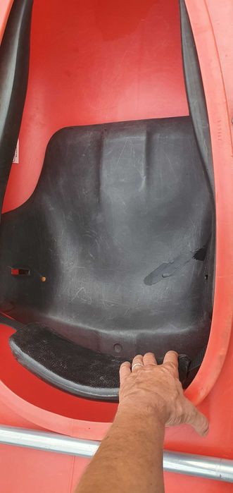 2 caiace, 2 placi windsurf si vele, barca gonflabila, import Germania