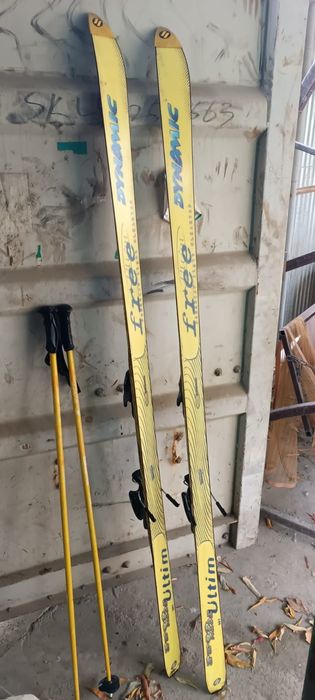 Продам лыжи для катания