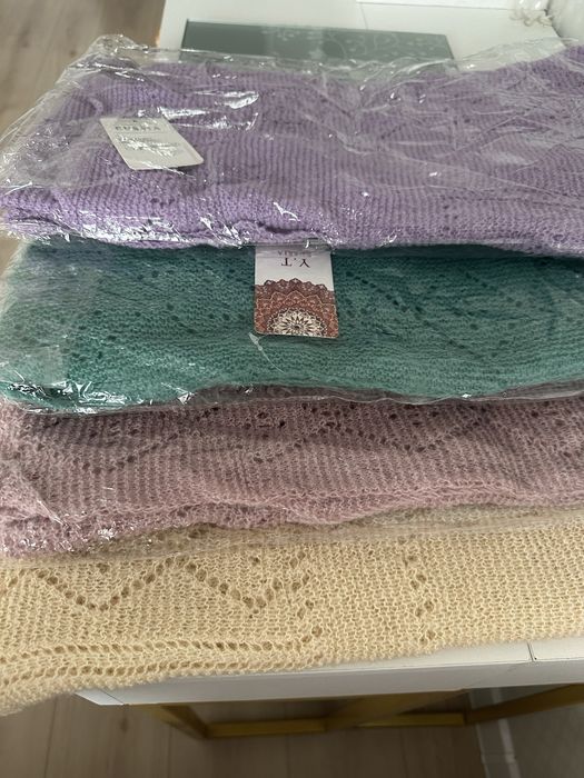 Продам женские платки