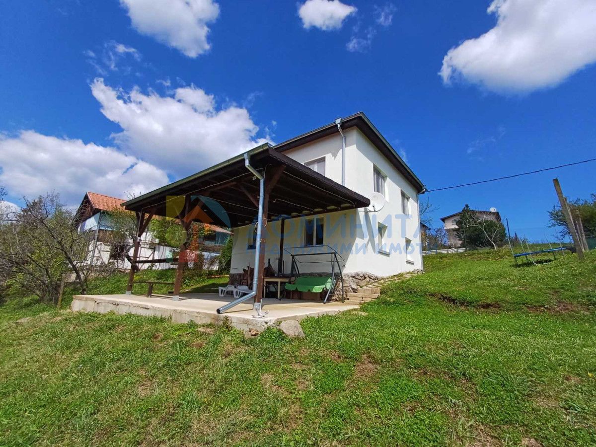 Продава се Къща в с. Изгрев, Област Бургас - 122 кв.м за 1550 €/кв.м - Снимка #1