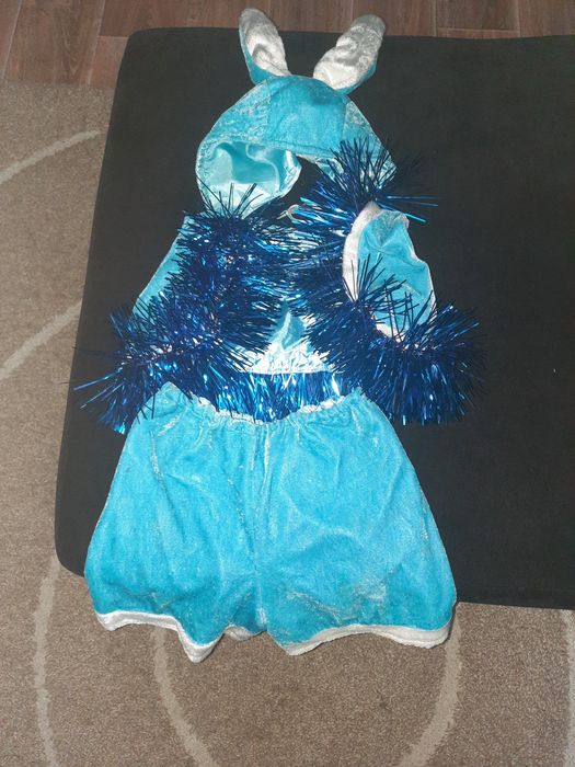 Продаю костюм зайчика