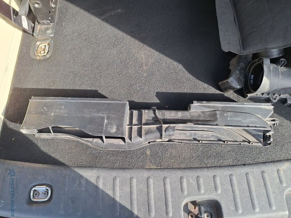 Deflector admisie aer trager VOLKSWAGEN CADDY IV Estate SAB, SAJ 2015