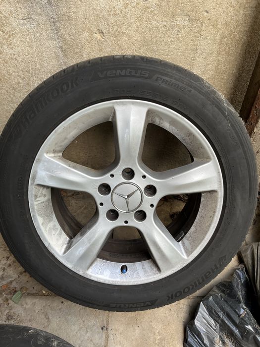 Cauciucuri  Hankok si Strial