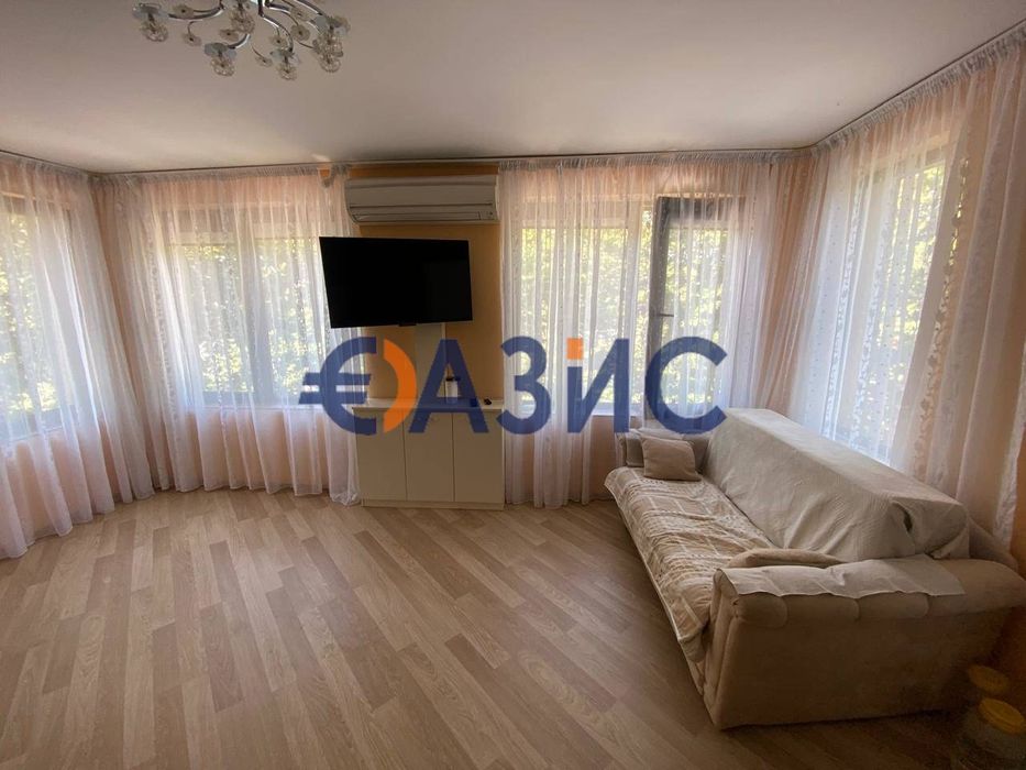 Тристаен апартамент с 2 спални, 2 етаж, "Рич 2", България, Равда, 86