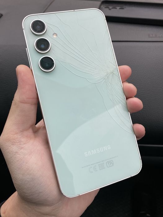 Продам Samsung S23 Fe 128/не контрактный, покупался с каспи