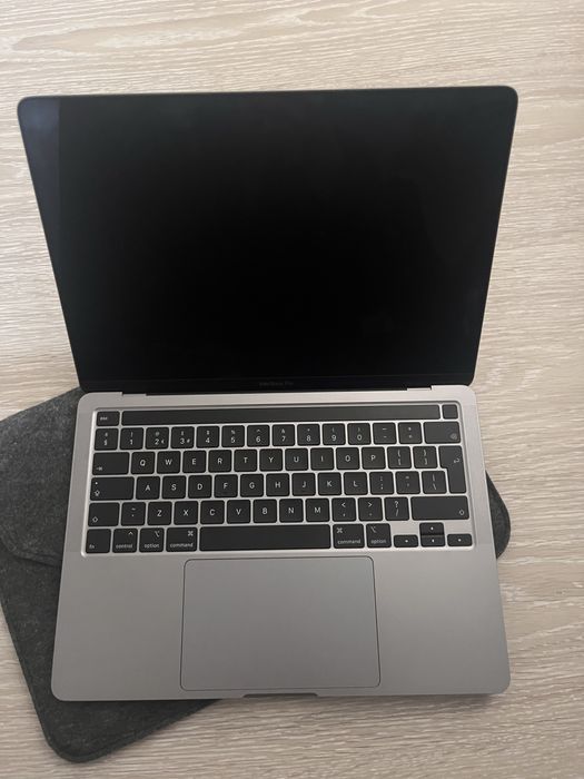 Mac Book Pro 2020 i5