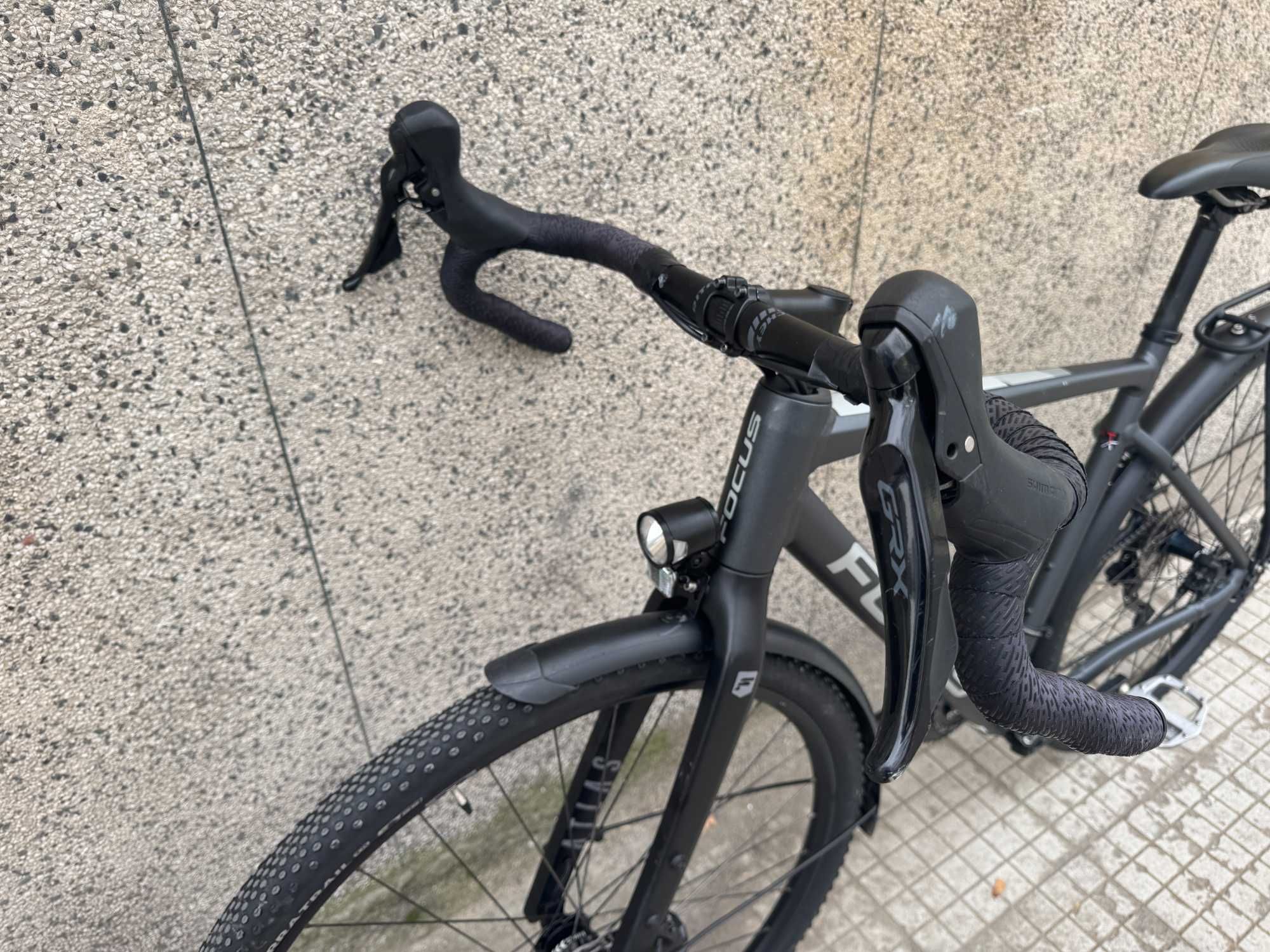 Focus Atlas 6.7 Gravel 28''/Shimano GRX 2x10/Carbon Fork