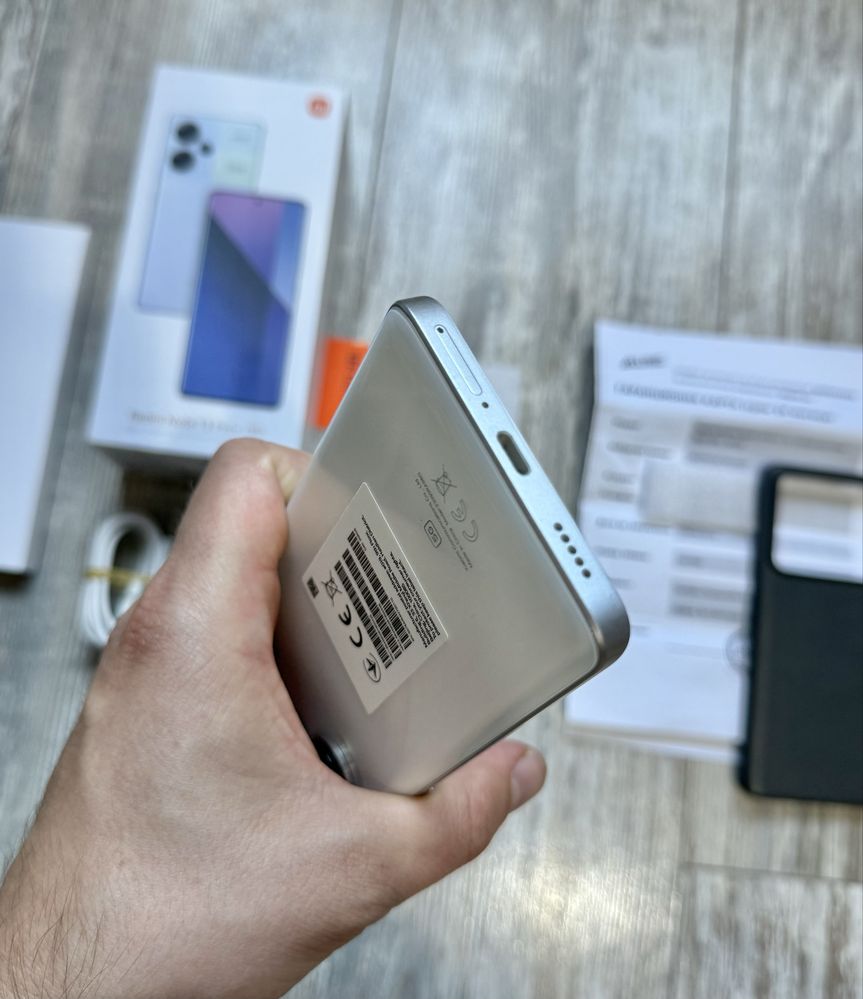 Xiaomi Redmi Note 13 Pro Plus 5G 256 GB 8+8 GB Като Нов Гаранционен