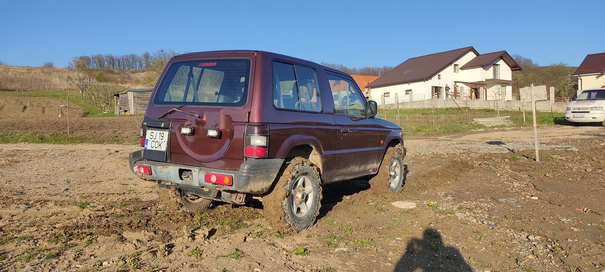 Vând pajero 2.5 an 1998