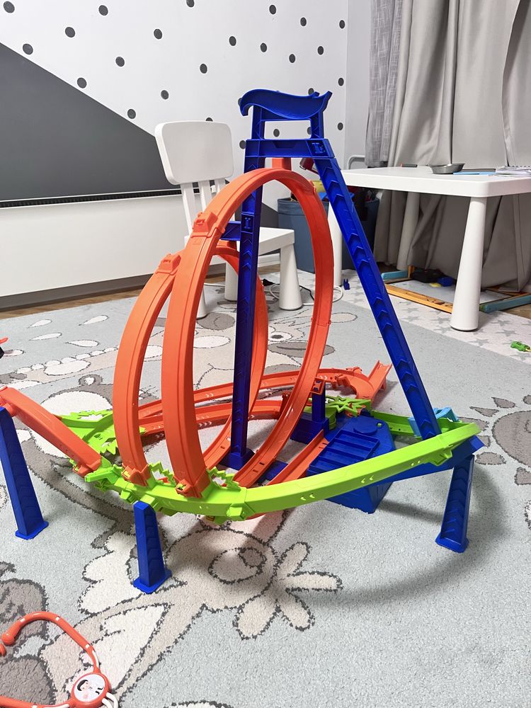 Писта Hot Wheels