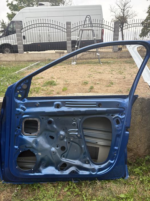 Предна дясна врата за Шкода Фабия 4/ Skoda Fabia IV