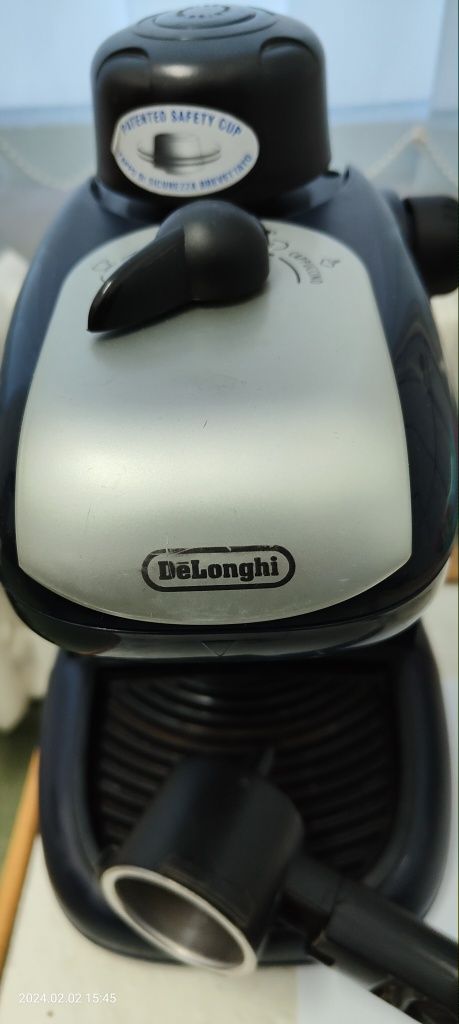 Espressor expresor Delonghi
