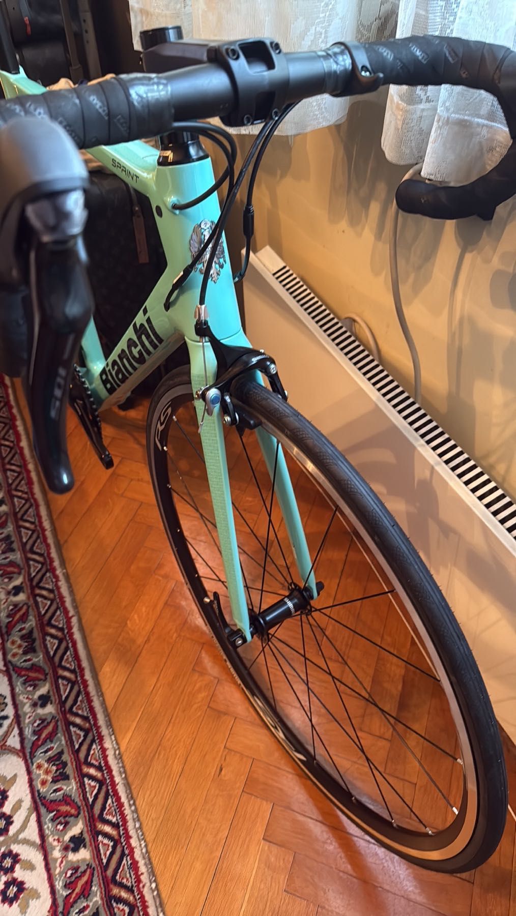 BIANCHI  Sprint Carbon байк велосипед шосеен НОВ 55см Shimano 195