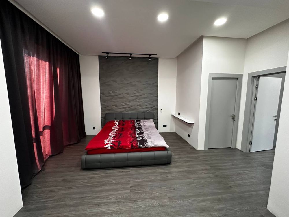 ПРОДАЁТСЯ своя квартира  114кв.м. Ул. Паркент