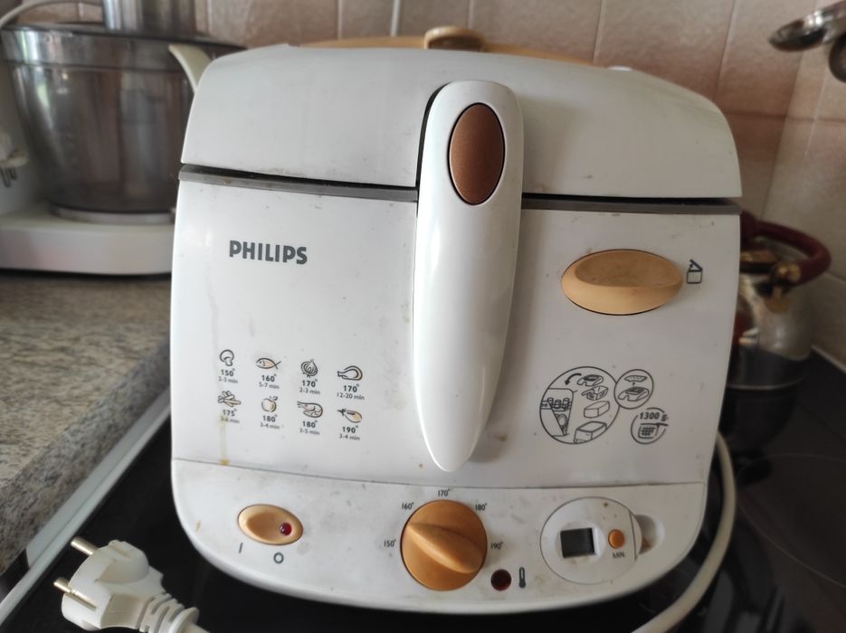 Фритюрник Philips