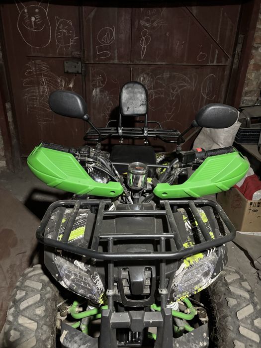 Продам квадроцыкл