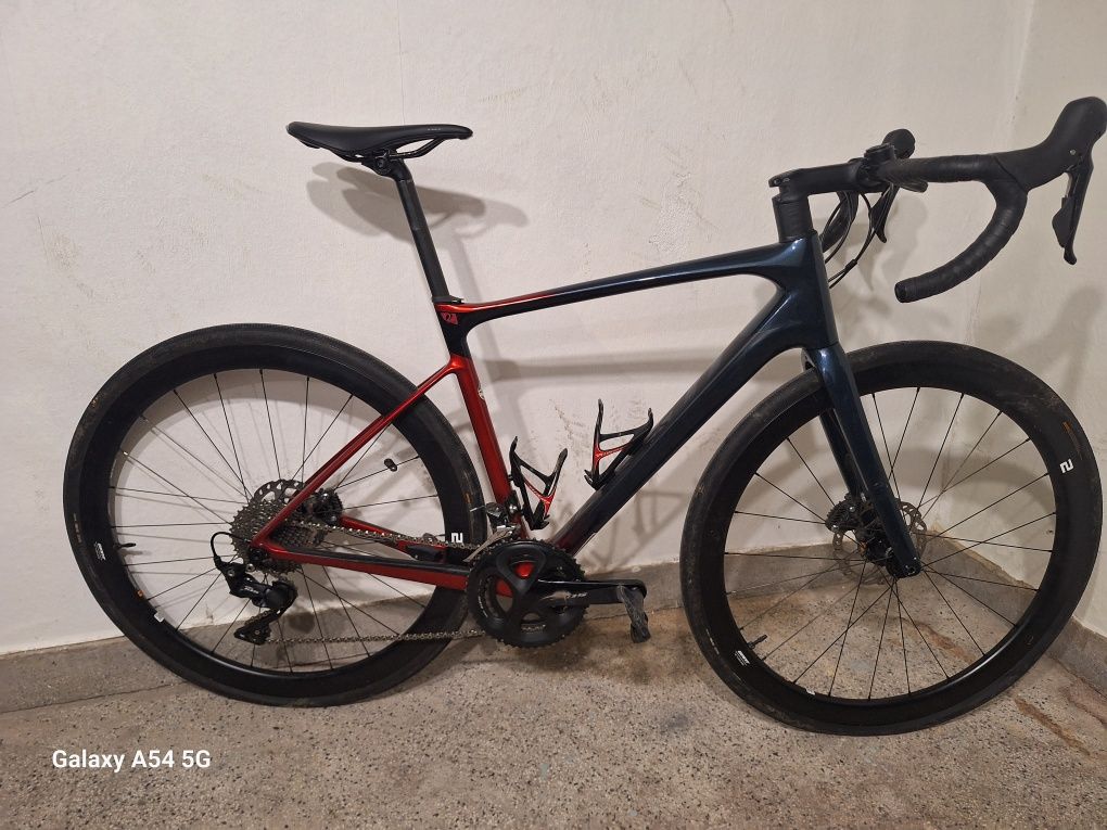 Продавам Giant Defy