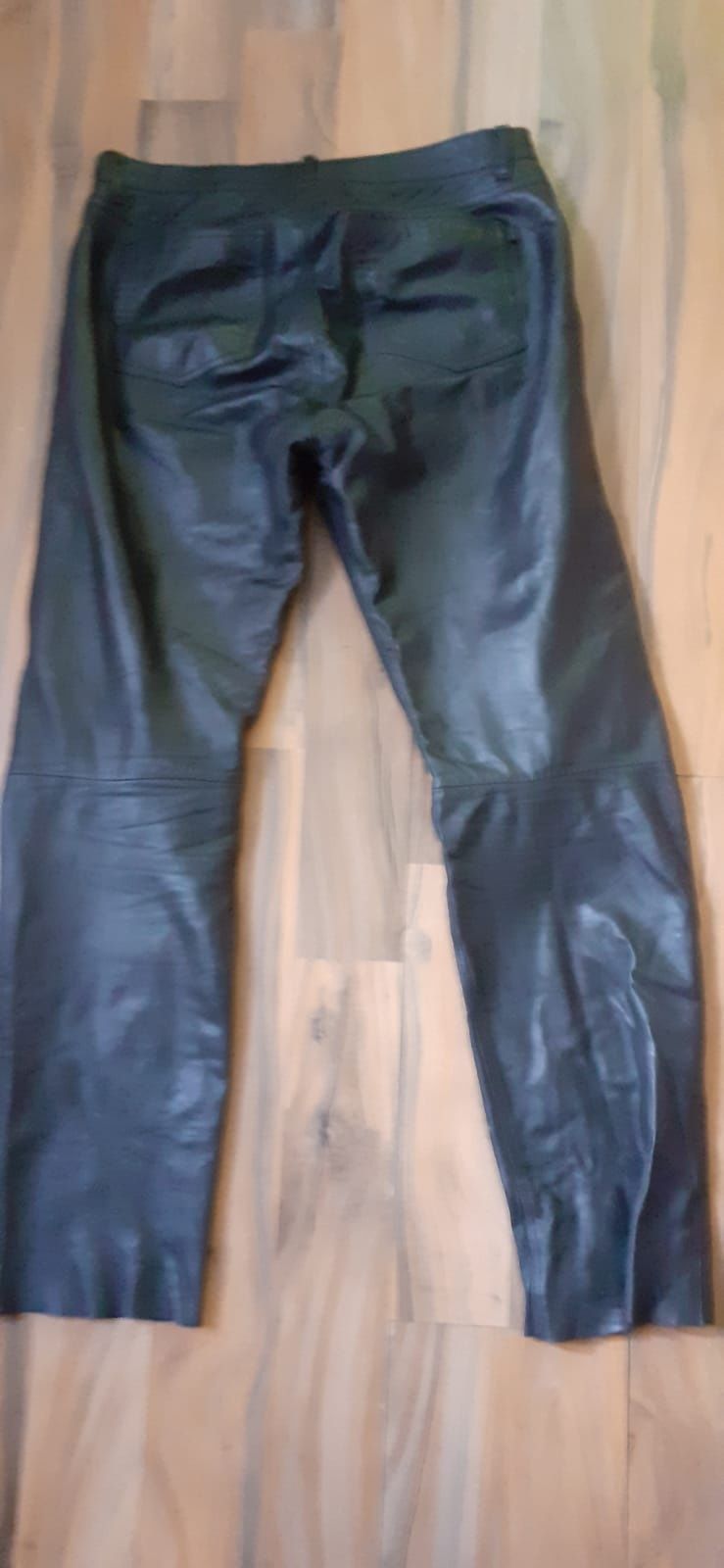 Vand pantalon piele moto