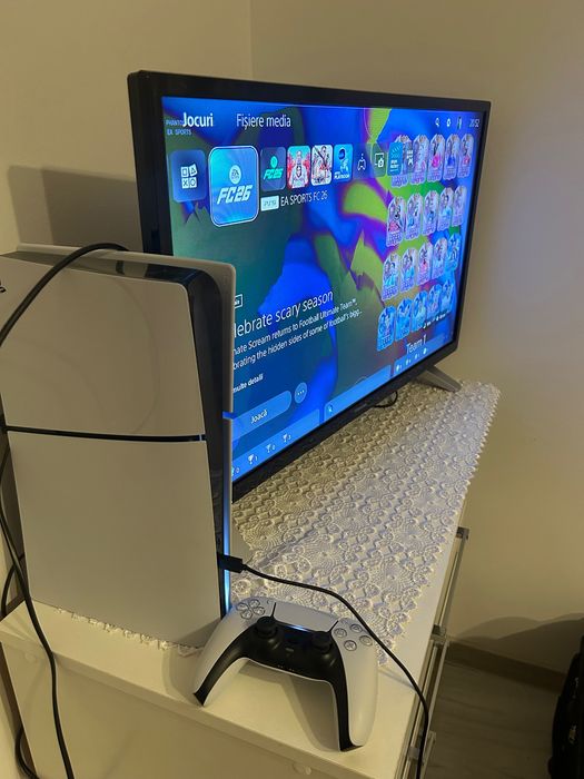 Vând PlayStation 5, 1 TB